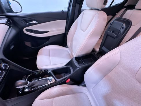 Used 2023 Buick Encore GX Preferred w/ Cold Weather Comfort Package FWD image 29