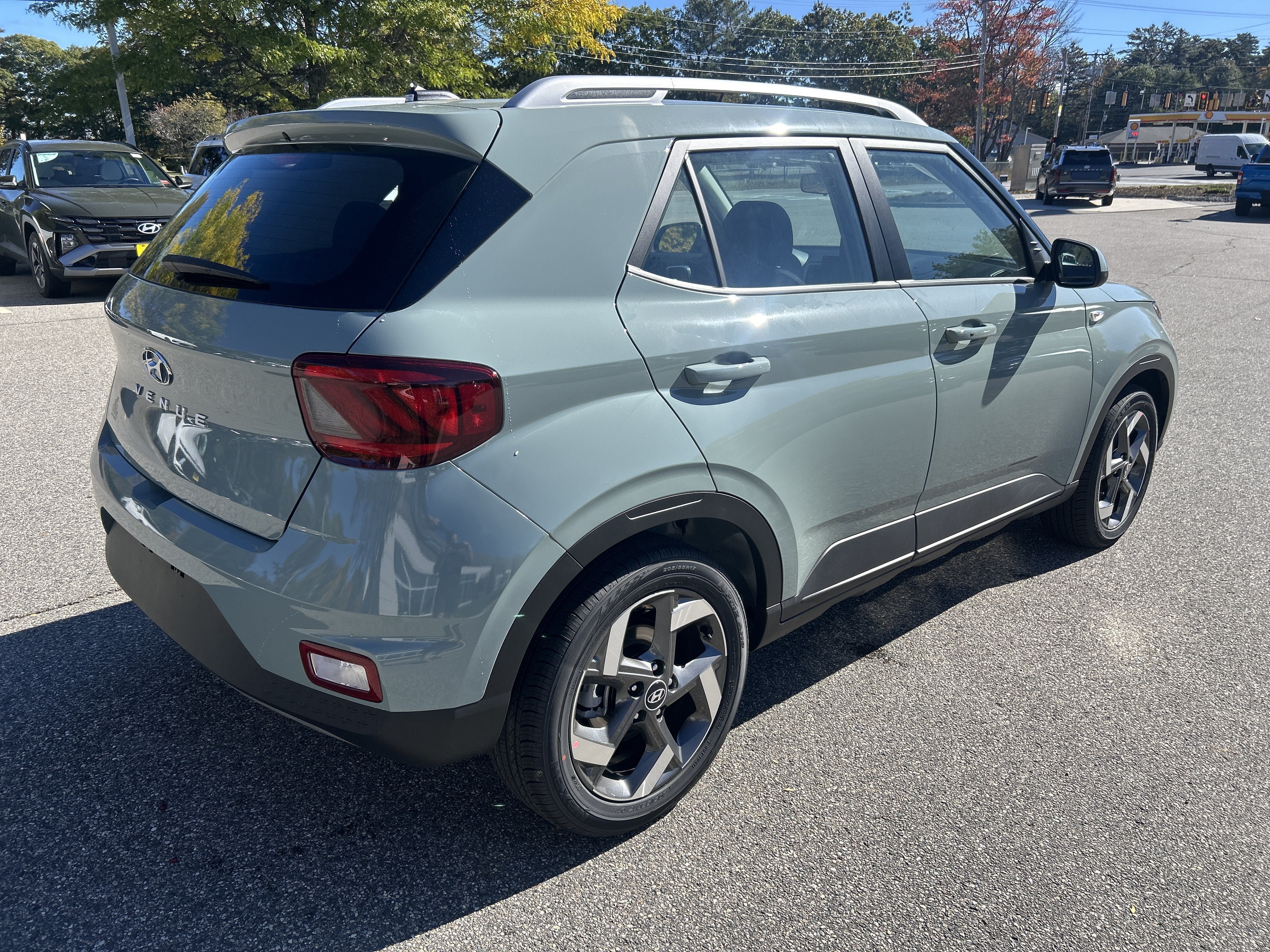 New 2026 Hyundai Venue SEL FWD image 7
