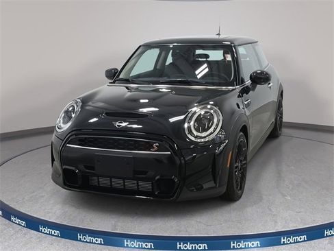 Certified 2023 MINI Cooper S image 2