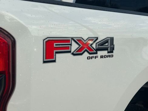 Used 2023 Ford F250 Lariat w/ Lariat Ultimate Package image 24