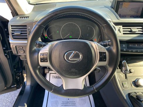 Used 2013 Lexus CT 200h w/ Premium Pkg w/Navigation image 13