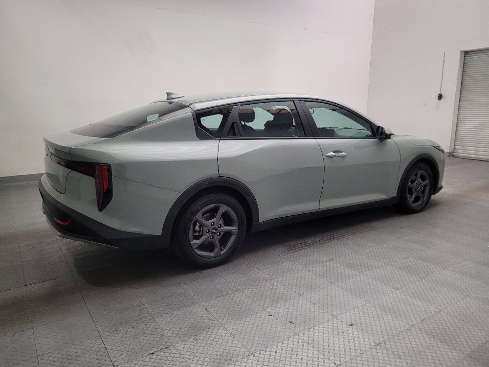 Used 2025 Kia K4 FWD image 10
