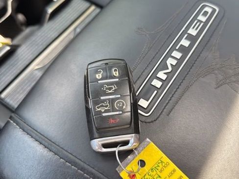 Used 2019 RAM 1500 Limited image 36