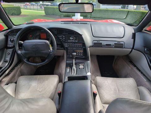 Used 1995 Chevrolet Corvette Coupe RWD image 24