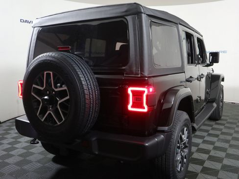 New 2026 Jeep Wrangler Sahara image 6