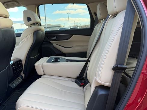 Certified 2024 Acura MDX SH-AWD w/ Advance Package image 12