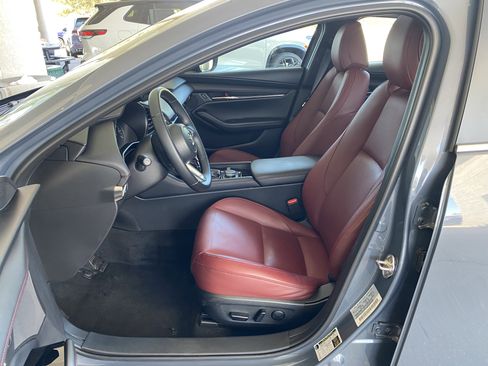 Used 2026 MAZDA MAZDA3 Carbon image 30