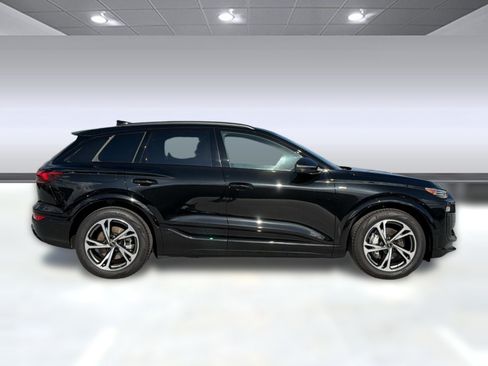 New 2027 Audi Q6 e-tron Prestige AWD/4WD image 8