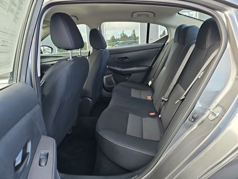 Certified 2024 Nissan Sentra SV image 21