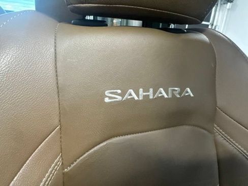 Used 2020 Jeep Wrangler Unlimited Sahara AWD/4WD image 18