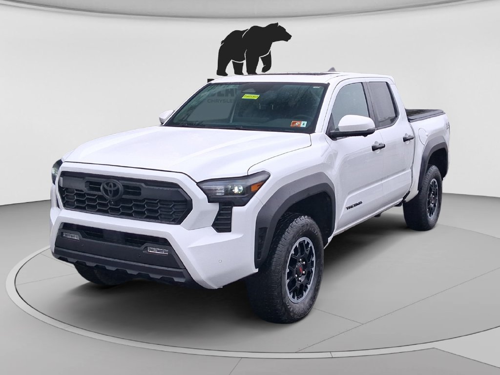 Used 2025 Toyota Tacoma TRD Off-Road w/ TRD Off Road Premium Package AWD/4WD image 7