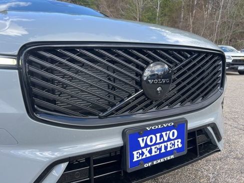 New 2026 Volvo XC60 B5 Ultra w/ Protection Package Premier AWD/4WD image 11