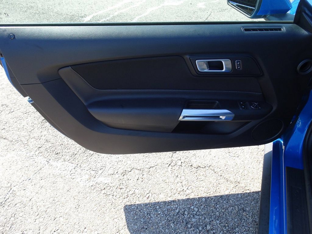 Used 2021 Ford Mustang Coupe RWD image 13