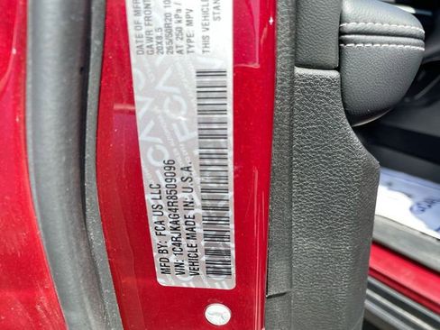 Used 2024 Jeep Grand Cherokee L Laredo AWD/4WD image 27