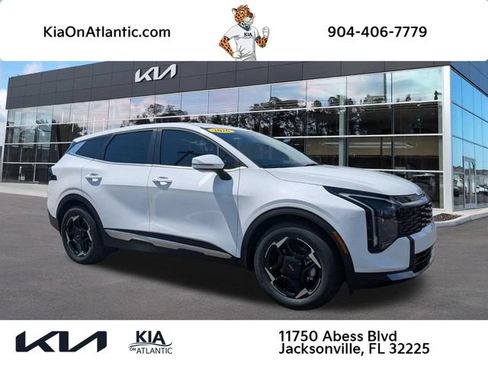 Used 2026 Kia Sportage EX FWD image 1