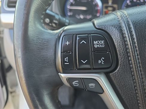 Used 2014 Toyota Highlander Limited AWD/4WD image 16