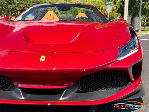 Used 2023 Ferrari F8 Tributo RWD image 3