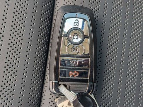 New 2026 Lincoln Nautilus Reserve w/ Jet Appearance Package image 31