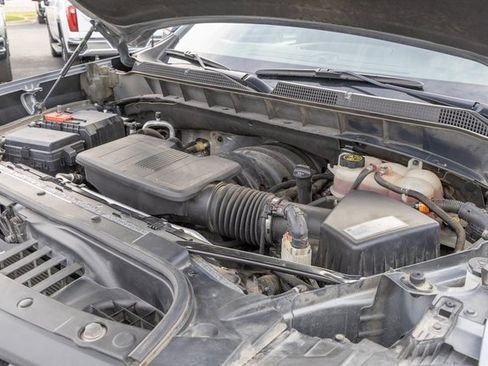 Used 2019 Chevrolet Silverado 1500 LT Trail Boss image 11