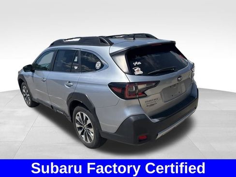 Used 2023 Subaru Outback Limited XT AWD/4WD image 4