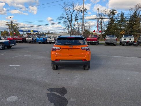 New 2026 Jeep Compass Limited AWD/4WD image 9