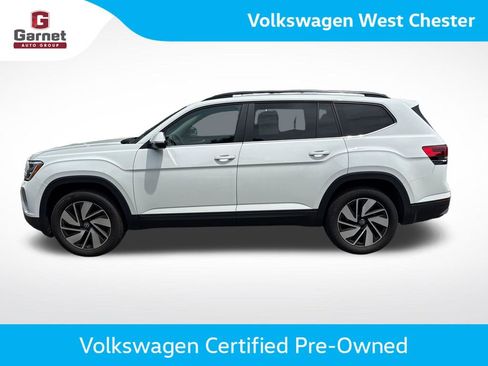 Used 2024 Volkswagen Atlas SE w/ Panoramic Sunroof Package AWD/4WD image 2