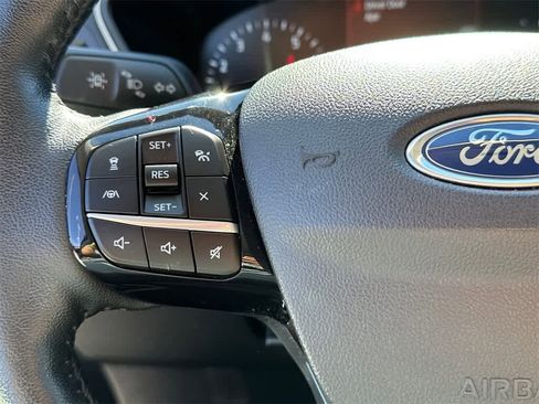 Certified 2021 Ford Escape SE w/ SE Sport Appearance Package image 22