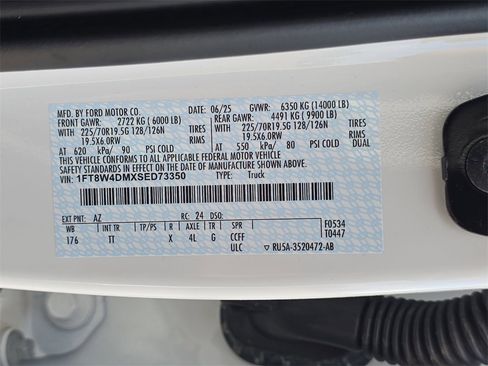 Used 2025 Ford F450 Platinum w/ Platinum Plus Package image 36