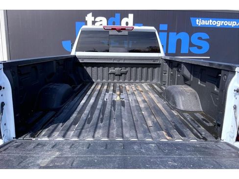 Used 2026 Chevrolet Silverado 3500 High Country w/ Technology Package AWD/4WD image 11