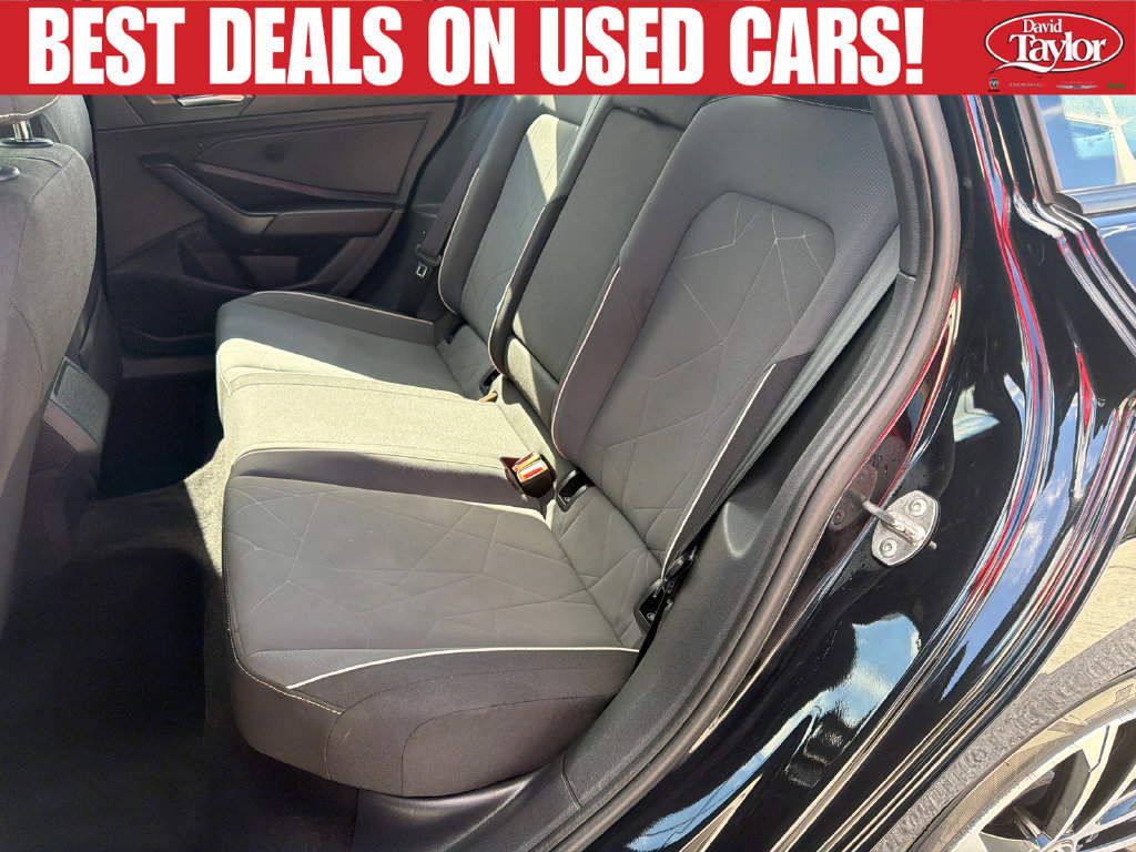 Used 2025 Volkswagen Jetta Sport FWD image 21