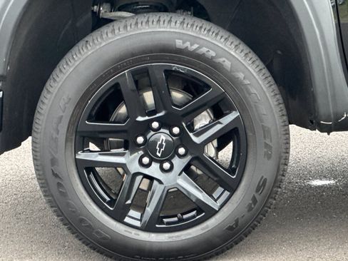 Used 2021 Chevrolet Silverado 1500 Custom w/ Rally Edition image 29