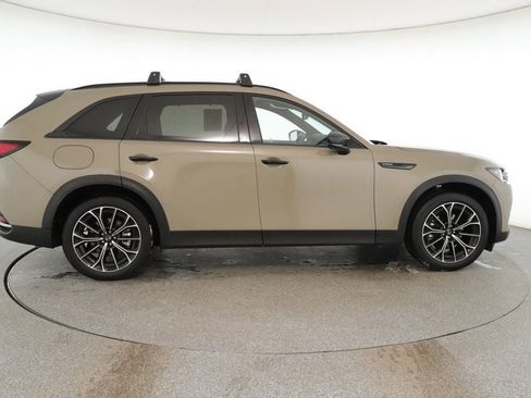 Used 2025 MAZDA CX-70 Plug-In Hybrid w/ Premium Plus image 6