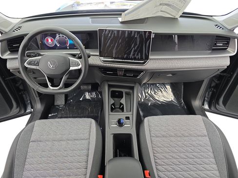 New 2026 Volkswagen Tiguan S image 9