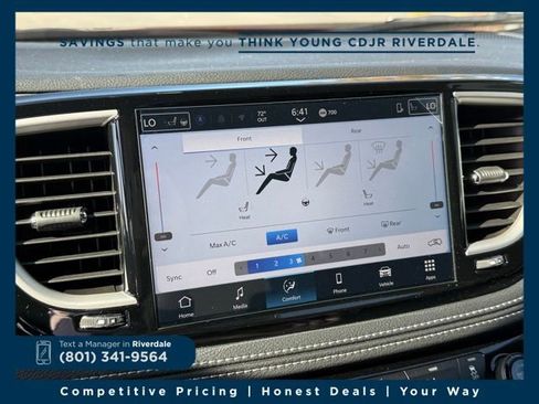 New 2026 Chrysler Pacifica Select image 17