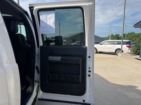 Used 2016 Ford F250 Lariat w/ Lariat Ultimate Package AWD/4WD image 43