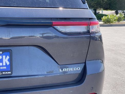 New 2026 Jeep Grand Cherokee Laredo X AWD/4WD image 13