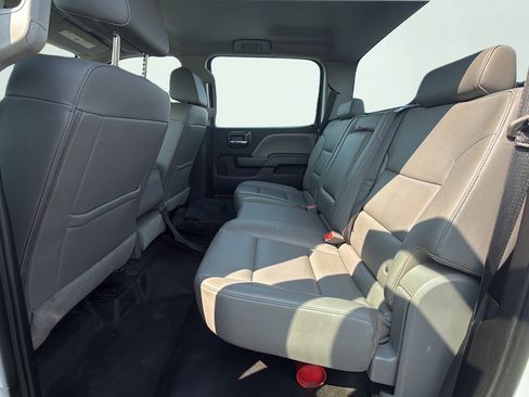 Used 2019 Chevrolet Silverado 3500 W/T AWD/4WD image 36