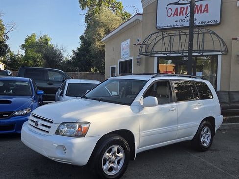 Used 2006 Toyota Highlander 2WD image 1