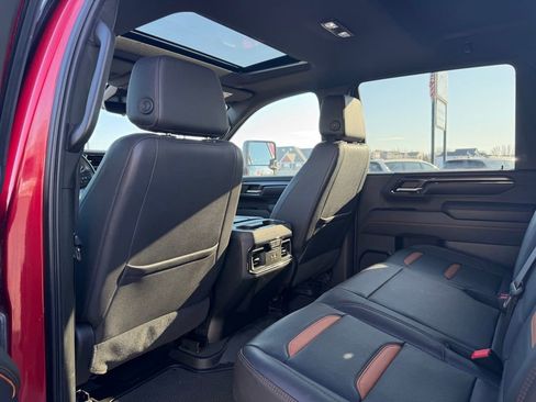 Used 2024 GMC Sierra 2500 AT4 w/ AT4 Premium Plus Package image 27