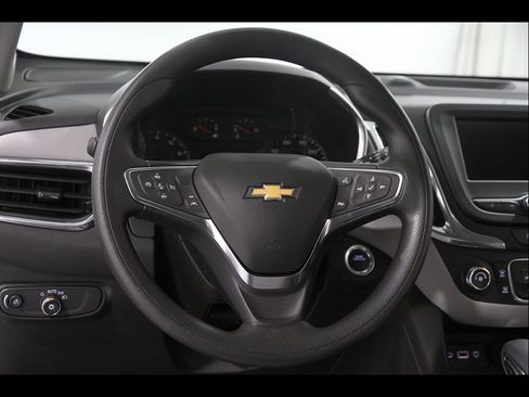 Certified 2024 Chevrolet Equinox LS AWD/4WD image 7