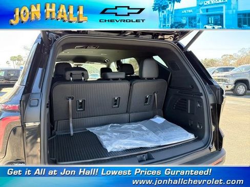 New 2026 Chevrolet Traverse LT image 13