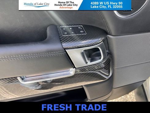 Used 2020 Land Rover Range Rover Sport SVR image 19