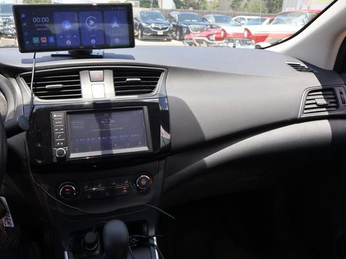 Used 2019 Nissan Sentra S FWD image 26