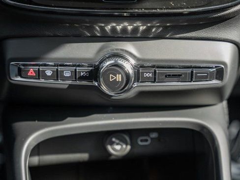 Used 2026 Volvo XC40 B5 Plus w/ Protection Package Premier image 23