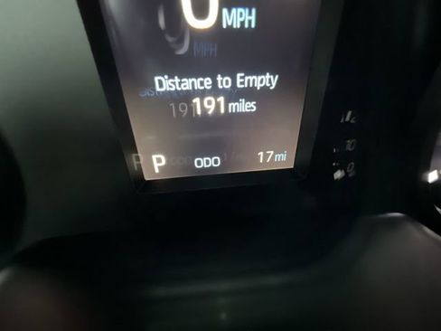 Used 2024 Toyota Tundra SR5 w/ TRD Off-Road Package image 19