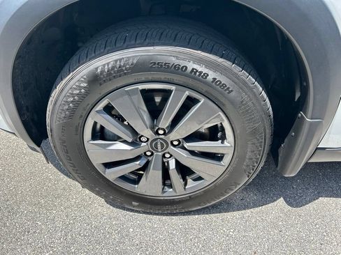 Certified 2025 Nissan Pathfinder SV w/ SV Premium Package FWD image 56
