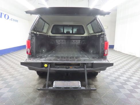 Used 2020 Ford F150 XLT w/ Equipment Group 302A Luxury AWD/4WD image 35