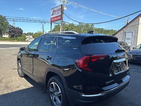 Used 2021 GMC Terrain SLT image 7