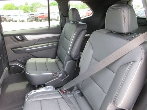 New 2026 Buick Enclave Preferred FWD image 12