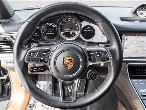Used 2018 Porsche Panamera 4S AWD/4WD image 19